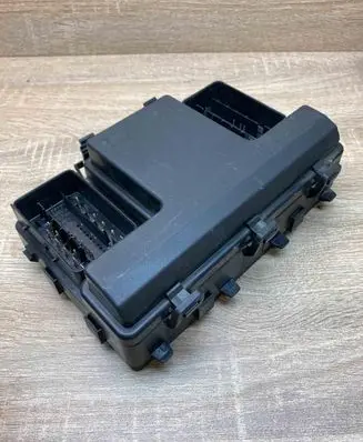 Ford Fusion II BSM Control unit HG9T14D068AC