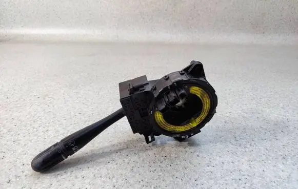 Chrysler Grand Voyager IV Wiper turn signal indicator stalk/switch 04685922A