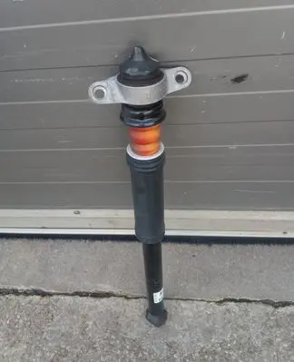 KIA Stonic Rear shock absorber/damper