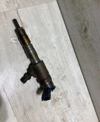 Ford B-MAX Fuel injector cv6q-9f593-aa