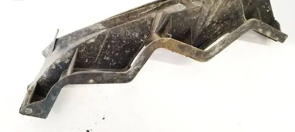 Volkswagen PASSAT B6 Front bumper mounting bracket 3C0807890