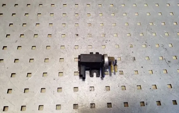 Ford Focus Turbo solenoid valve 9672875080 70163302