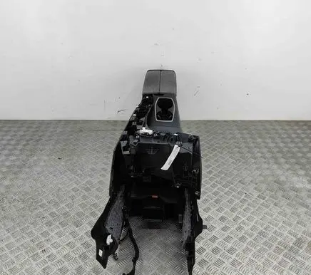Peugeot 3008 III Center console 9852622380 9852622680