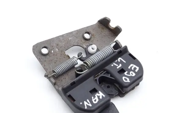 BMW 3 E90 E91 Seat back rest lock catch 7112863