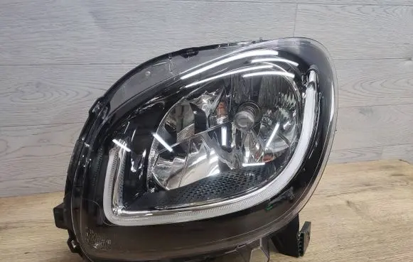 Smart ForTwo III C453 Headlight/headlamp A4539063501