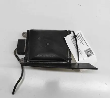BMW 5 F10 F11 Blind spot module 6868728