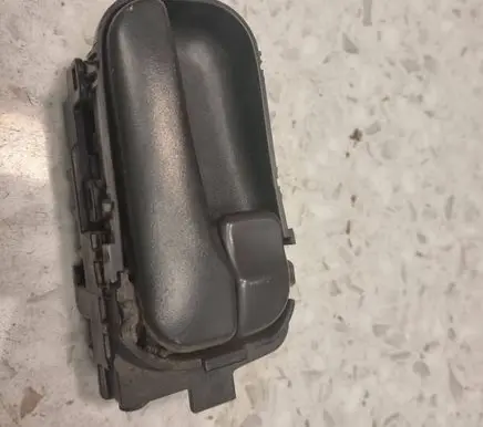 Nissan X-Trail T30 Rear door interior handle