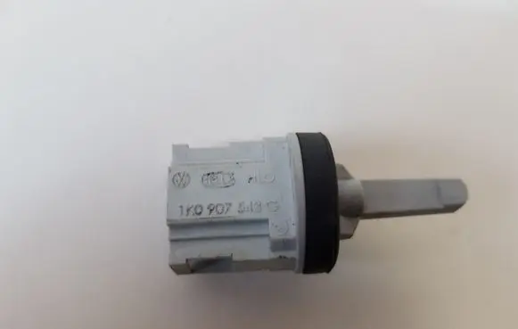 Volkswagen Golf VI Interior temperature sensor 1K0907543C