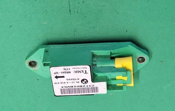 BMW 5 E39 Airbag deployment crash/impact sensor 6910678