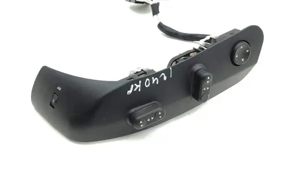 Maserati Quattroporte Seat control switch 