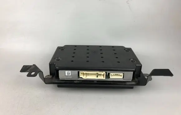 Subaru Outback (BS) Sound amplifier 86221AL110