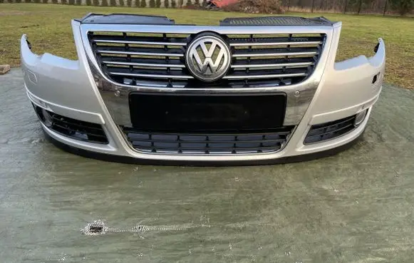 Volkswagen PASSAT B6 Front bumper
