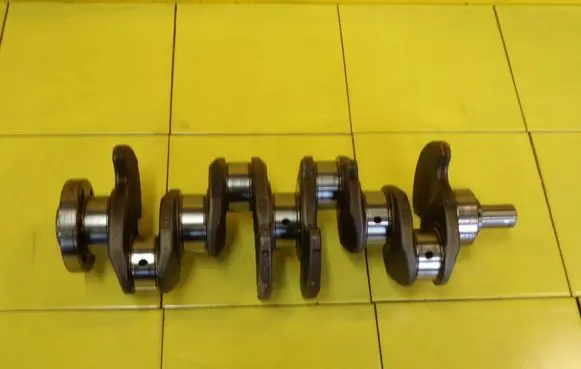 Volkswagen Golf VI Crankshaft 11SP58 03CBA