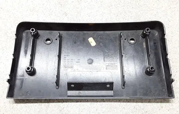 Audi Q7 4L Number plate surrounds holder frame 8T0807285C 8T0890810 8T0807285