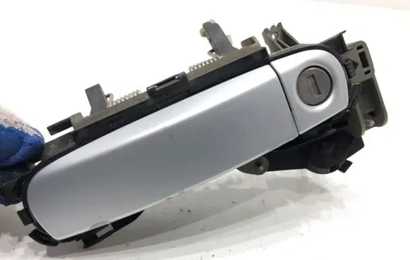 Audi A3 S3 8P Front door exterior handle