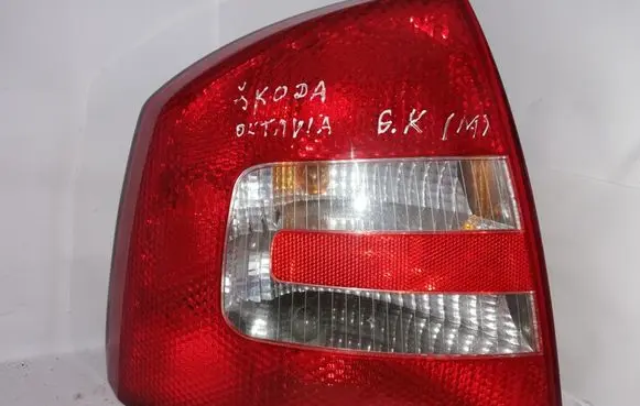 Skoda Octavia Mk2 (1Z) Rear/tail lights 1Z5945095A