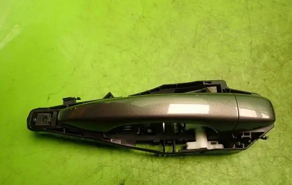 Peugeot 301 Front door exterior handle 9807652880U