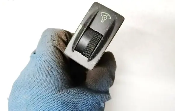 Hyundai Tucson JM Fog light switch 