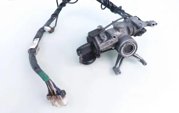 Opel Frontera A Ignition lock 337576