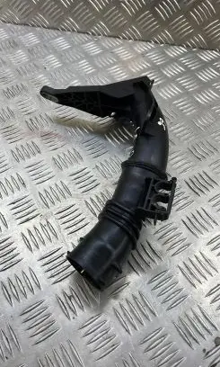Volvo S60 Intercooler hose/pipe AV6Q9351BC