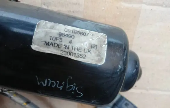 Opel Signum Wiper motor 09185807 98490 23001352