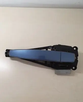 Opel Astra J Front door exterior handle 94002320