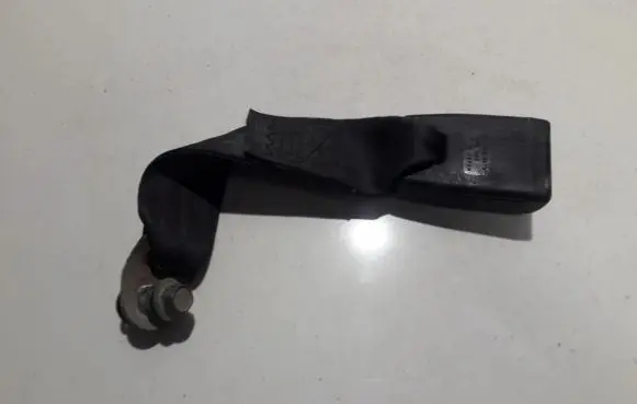 Hyundai H200 Front seatbelt buckle nsb1073
