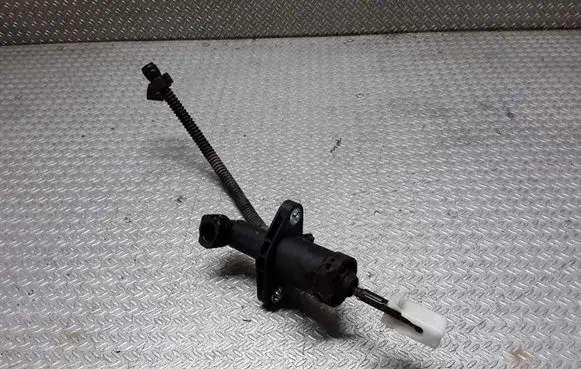Skoda Roomster (5J) Clutch master cylinder