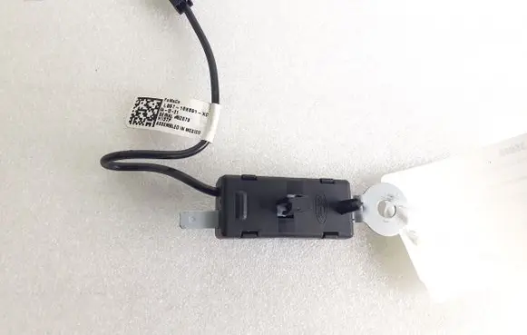 Ford Mustang Mach-E Aerial antenna amplifier LB5T18K891XC