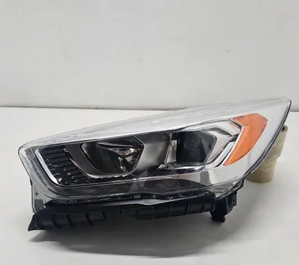 Ford Kuga II Headlight/headlamp GV4113W030CD