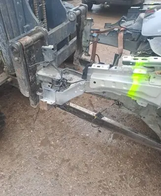 Citroen C4 II Front side member Nocode