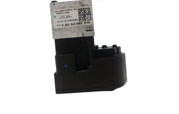 Porsche Taycan 9J1 Air conditioning (A/C) expansion valve 4M0816702A VS2A0F5N1B 0019187706