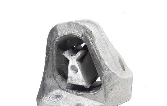 Volvo V40 Engine mount bracket 31430432