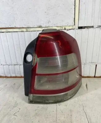 Opel Zafira B Rear/tail lights 13260854