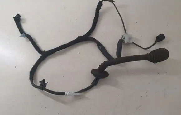 Volvo S40, V40 Rear door wiring loom 30823672 30823672D