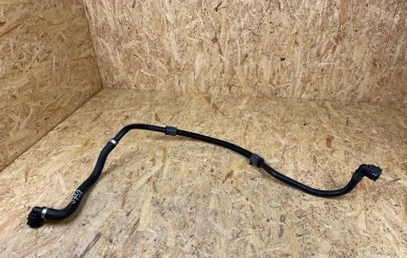 Mercedes-Benz C W205 Engine coolant pipe/hose A2055019484