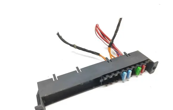 Volkswagen Crafter Fuse module