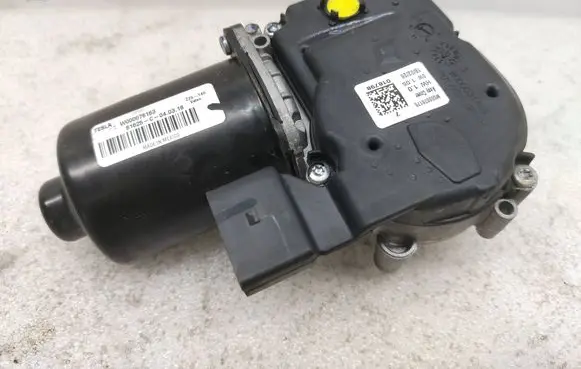 Tesla Model X Wiper motor W000076163