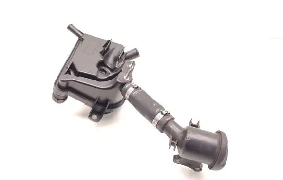 Land Rover Range Rover Evoque L538 Oil breather separator 9675994880 9685025880