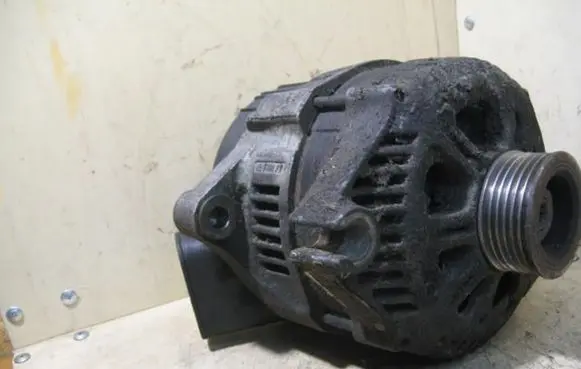 Peugeot 605 Generator/alternator A14VI11 21TD