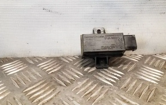 Chrysler 300 - 300C Tire pressure sensor 04602505AB