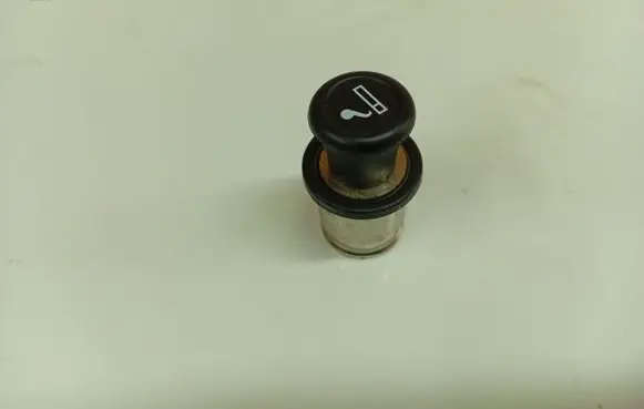 Toyota Corolla E120 E130 Cigarette lighter 