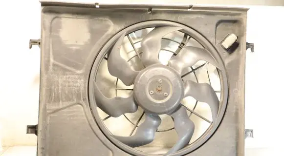 KIA Ceed Air conditioning (A/C) fan (condenser) 