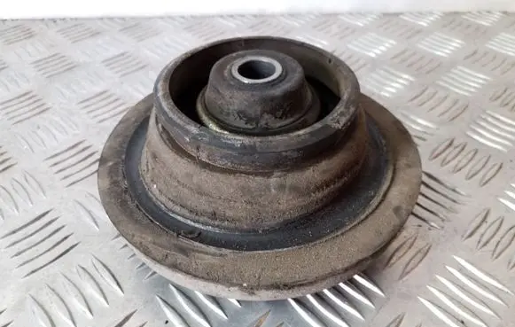 BMW 7 E65 E66 Front upper strut mount 6753966