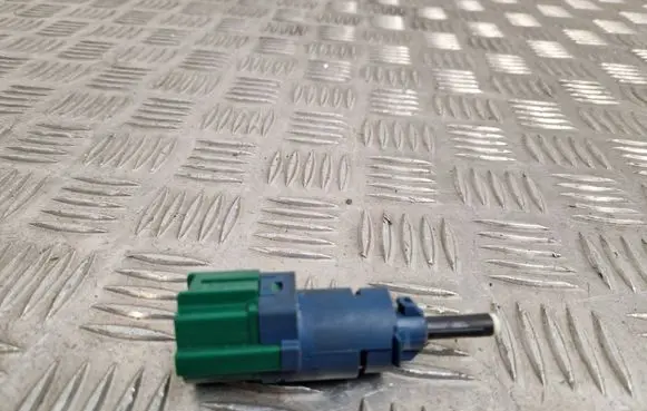 Peugeot 508 Brake pedal sensor switch 9805089880