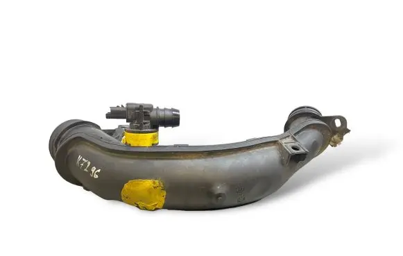 Citroen DS4 Intercooler hose/pipe M06021A152