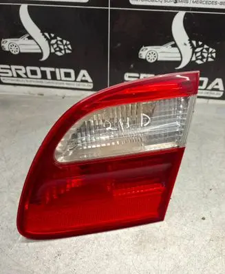 Mercedes-Benz E W211 Tailgate rear/tail lights 379622