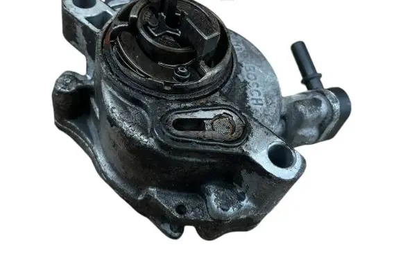 Peugeot Partner Vacuum pump 9684766780
