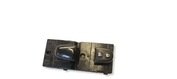 Nissan X-Trail T32 Electric window control switch 