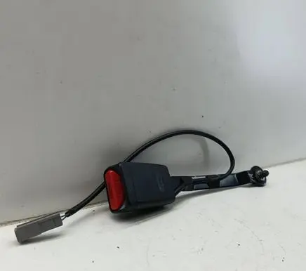 Mazda CX-5 Front seatbelt buckle 